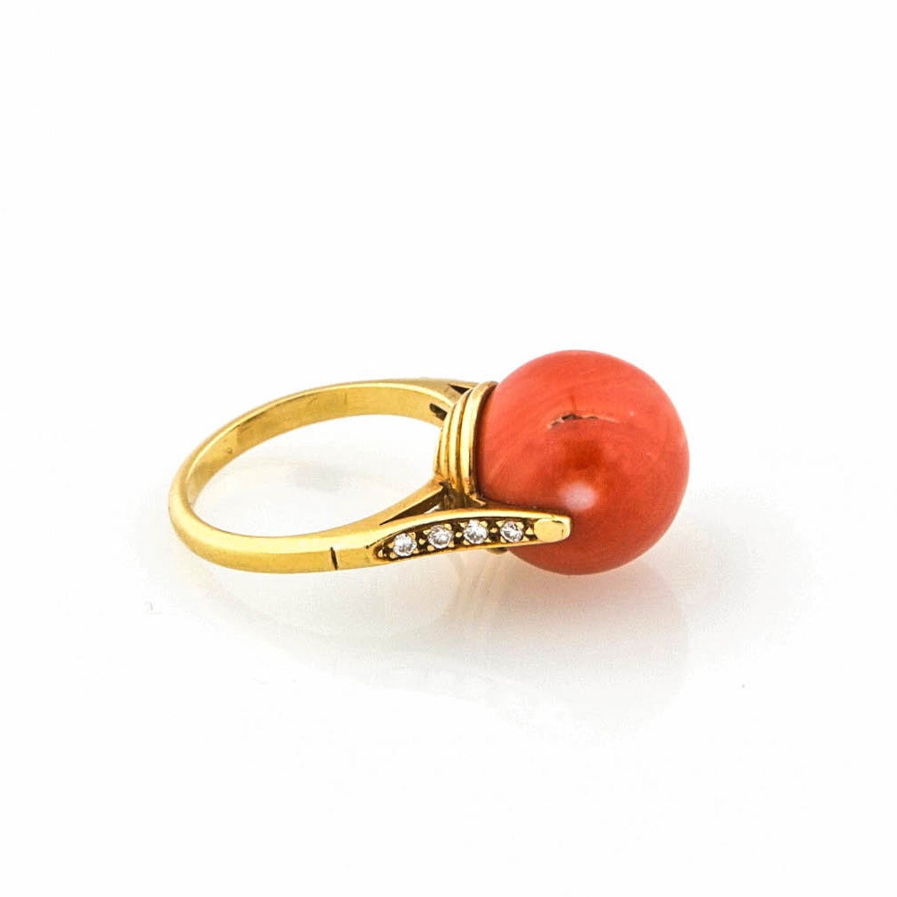 Coral Ring Set On Gold With Diamonds