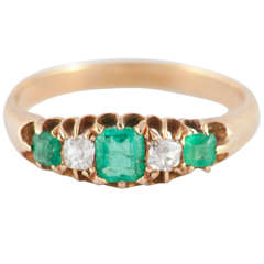 Antique Emerald Diamond Gold Three Stone Ring 1