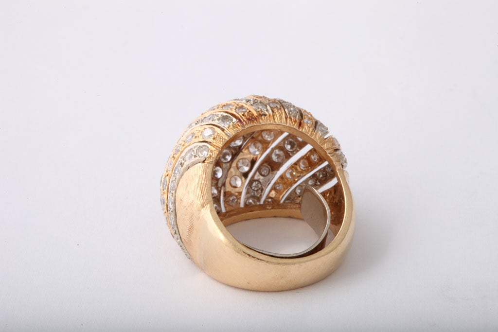 70's Bombe Diamond Dome Ring in 2 - Tone Gold In Good Condition In Miami Beach, FL