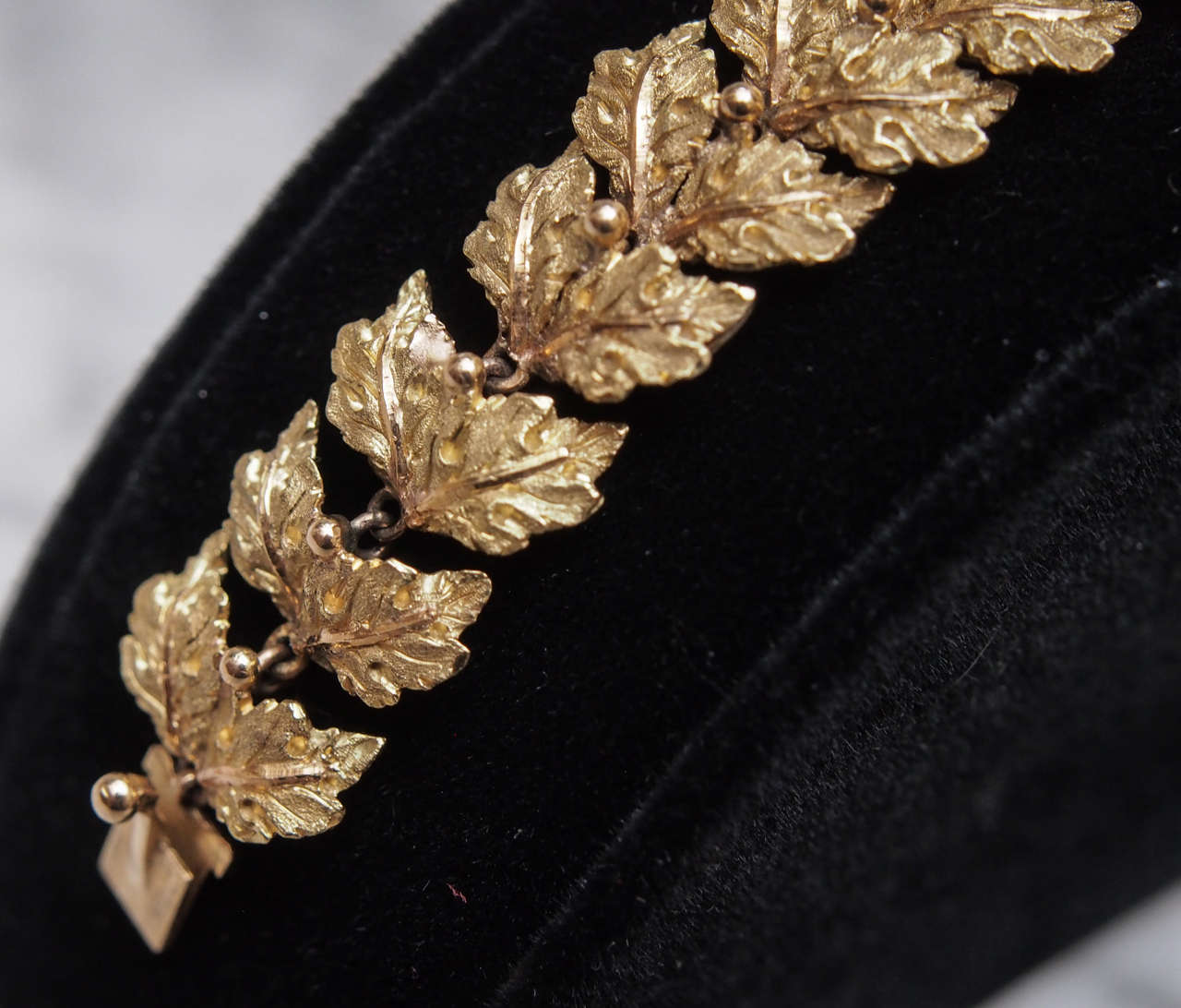 Buccellati Lady's Yellow Gold Bracelet Watch circa 1950s In Excellent Condition In New Orleans, LA
