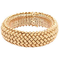 Flexible Gold Bracelet 12