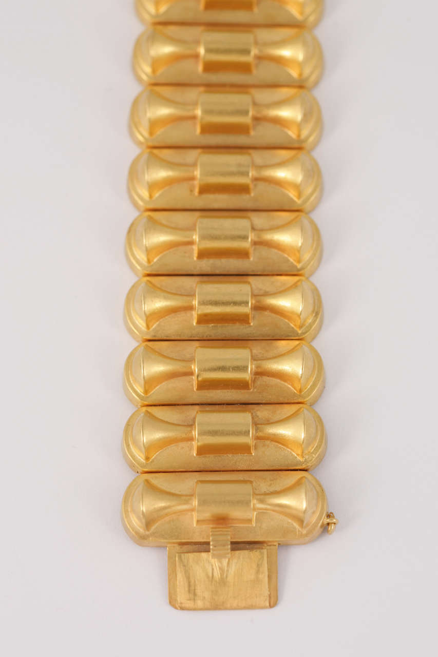 Women's Victorian gold bracelet For Sale