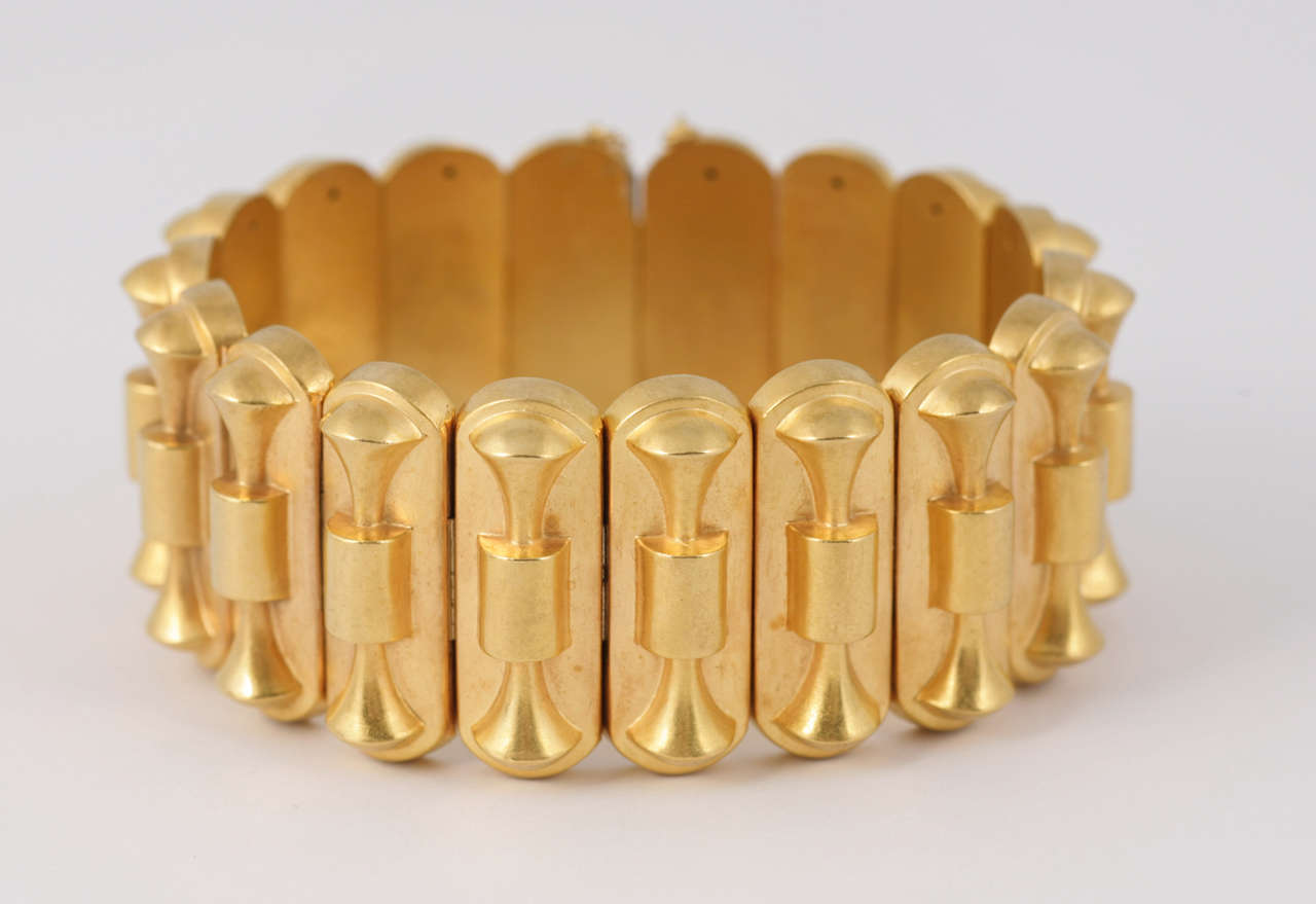 Victorian gold bracelet For Sale at 1stDibs