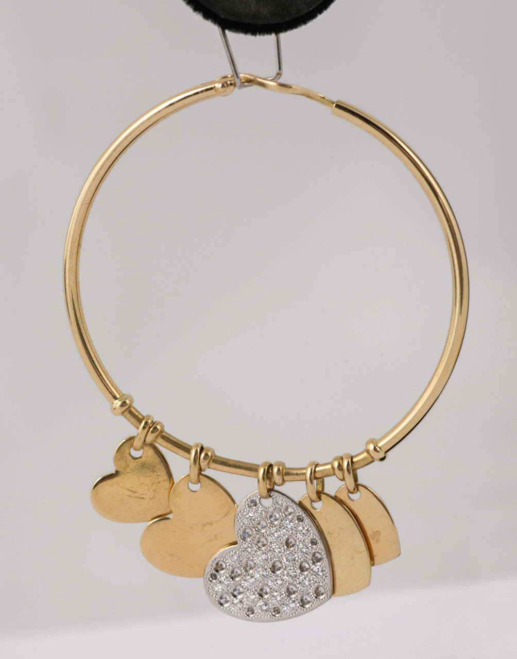 Dior Diamond Gold Hoop Heart Earrings In Excellent Condition For Sale In London, GB