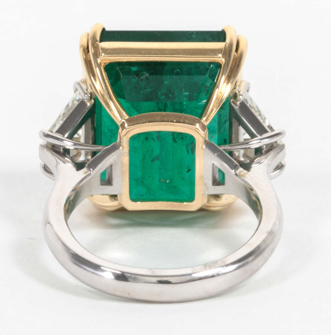 Rare 20.89 carat Emerald Diamond Gold Platinum Ring 1