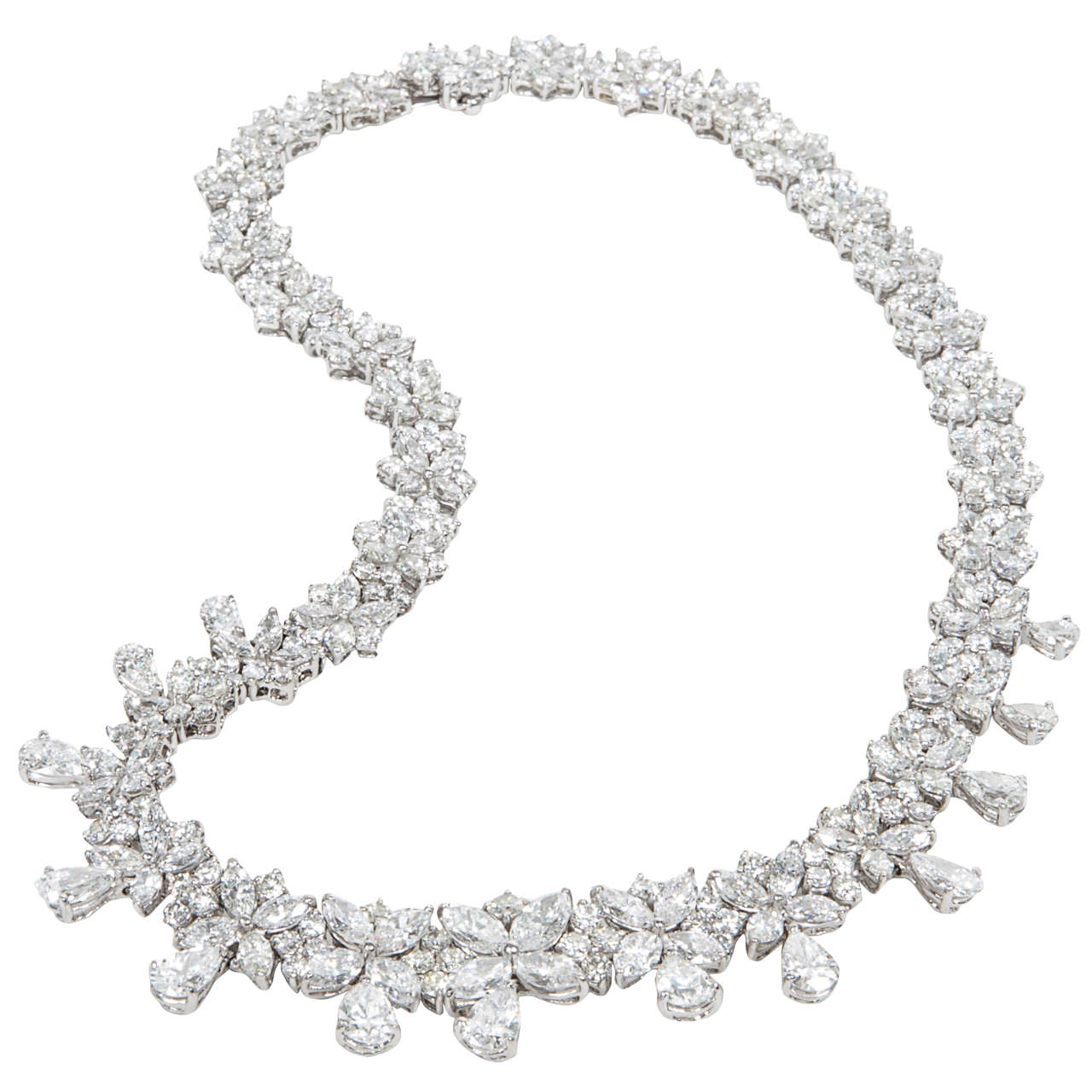 Classic Diamond Wreath Necklace set in platinum