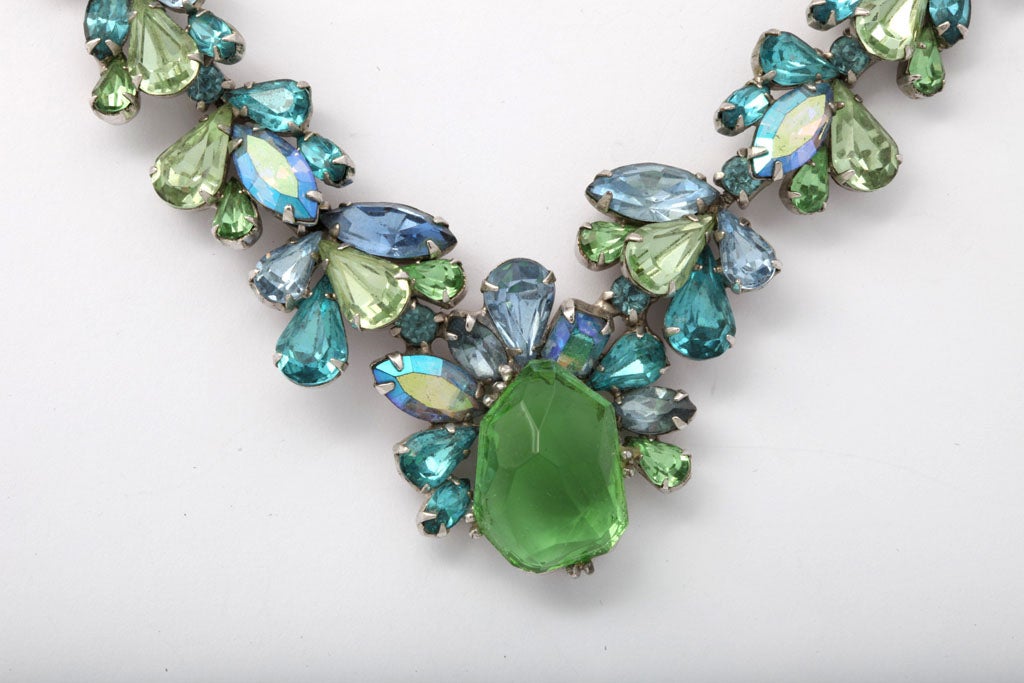 green jeweled necklace