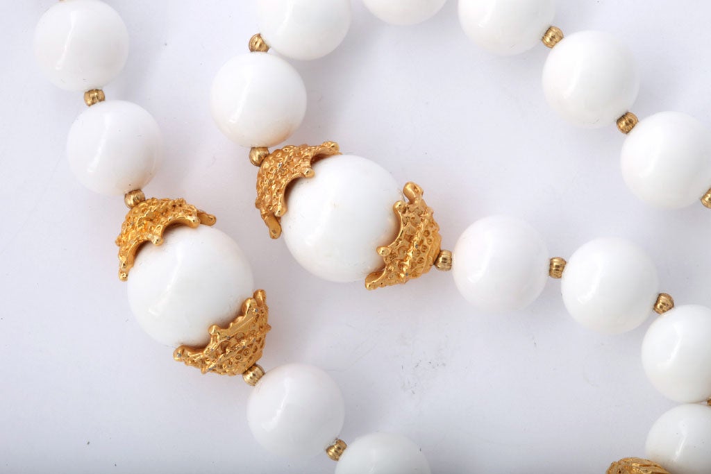 Women's White Bead Double Lion Pendant Necklace