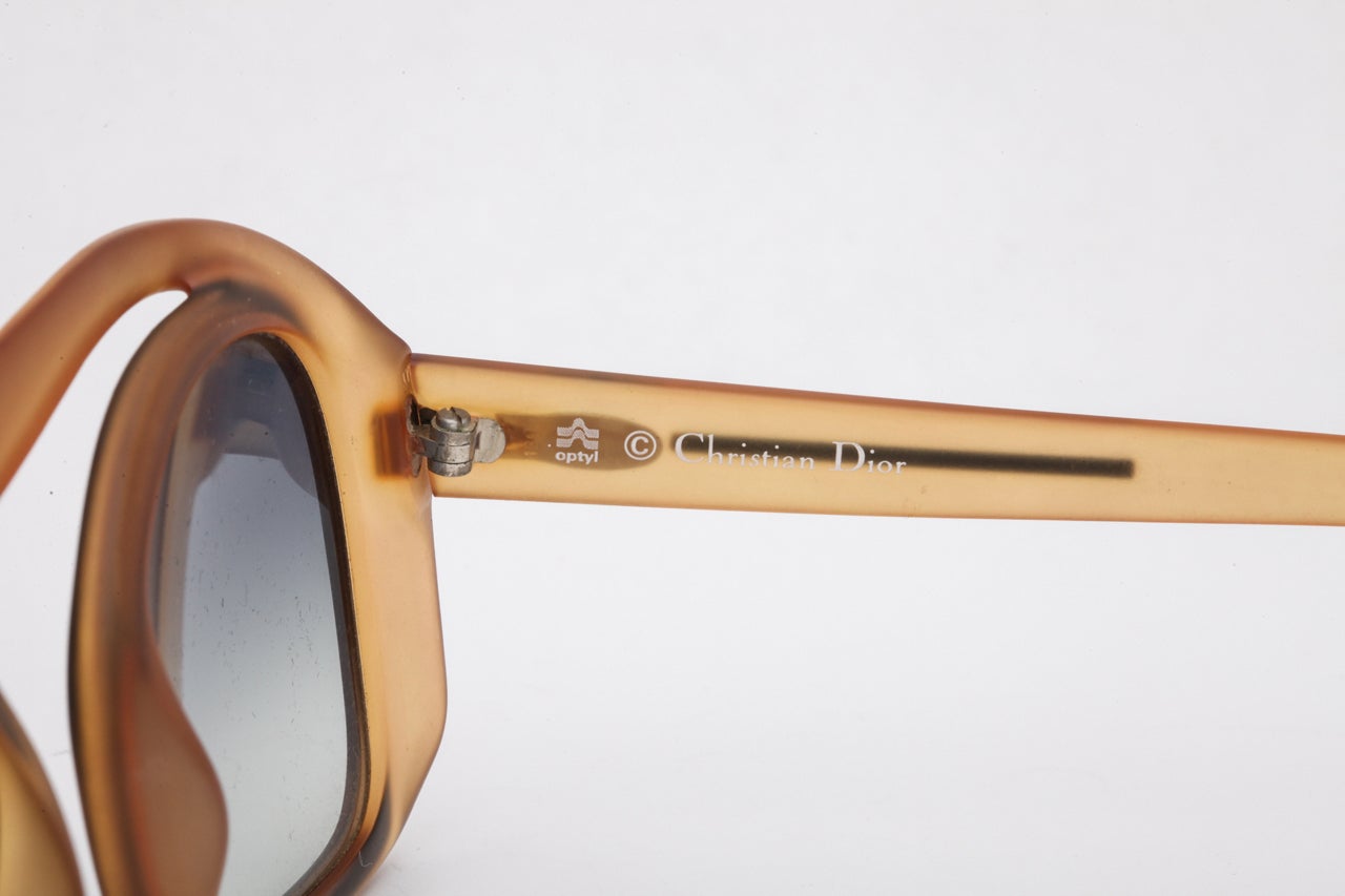 Women's Vintage Christian Dior Sunglasses 2043 80