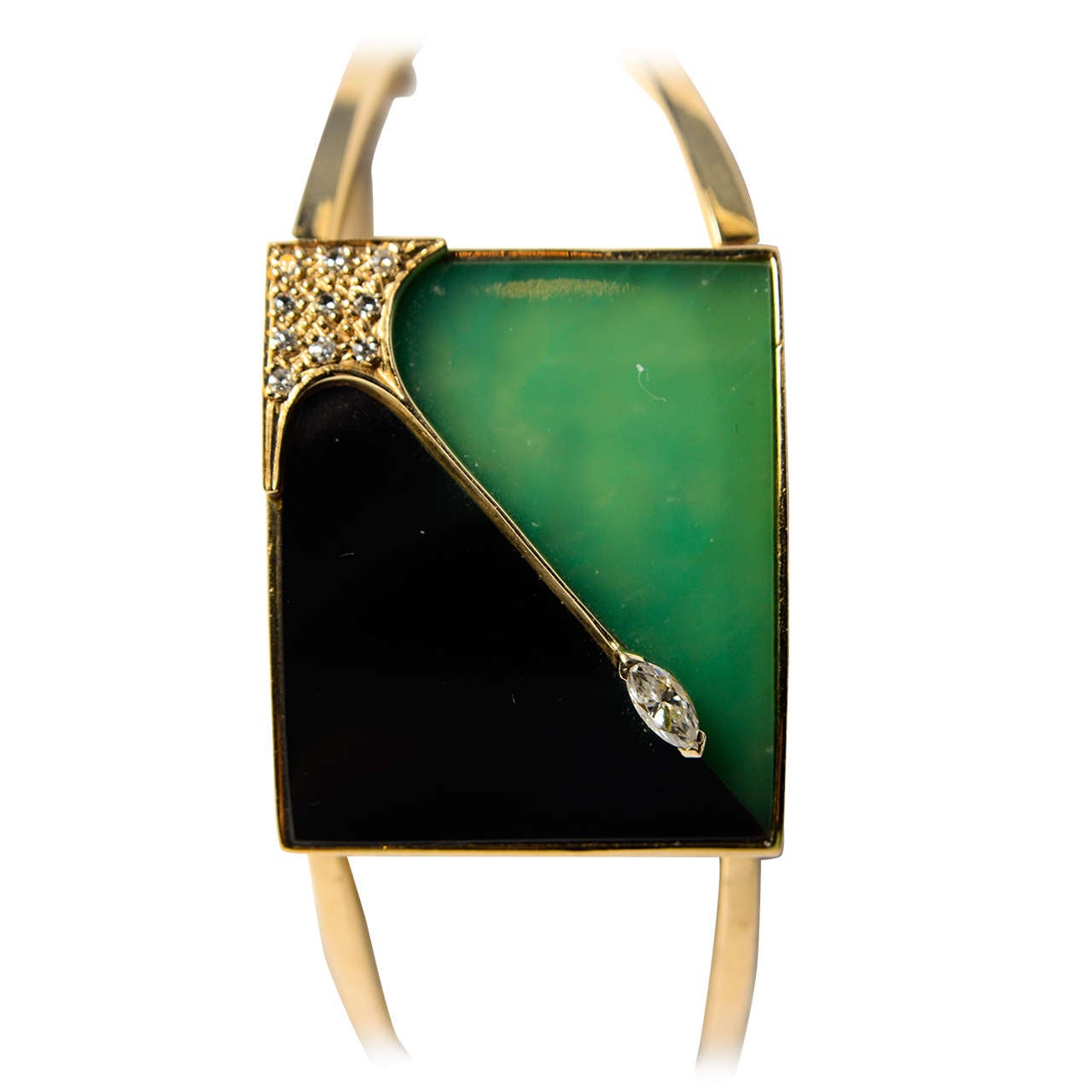 1970s Onyx Chrysoprase Diamond Gold Cuff Bracelet