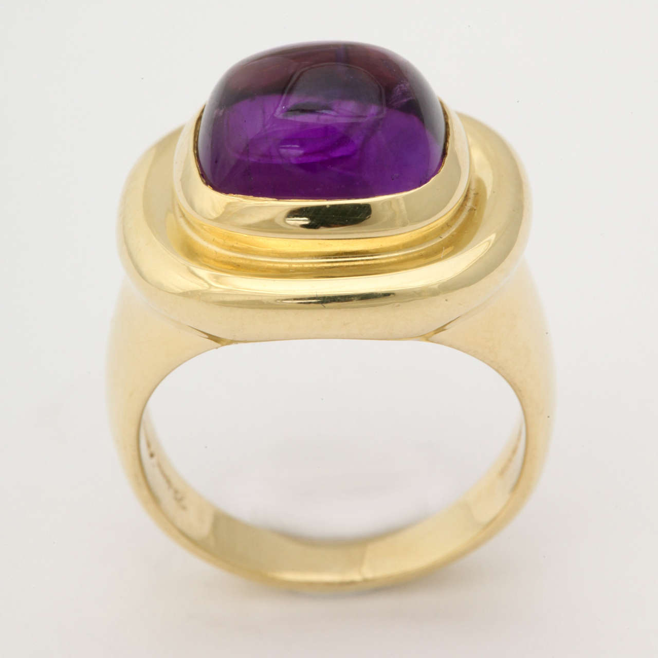 1980s Tiffany & Co. Paloma Picasso Chic Cabochon Bezel Set Amethyst Gold Ring 5