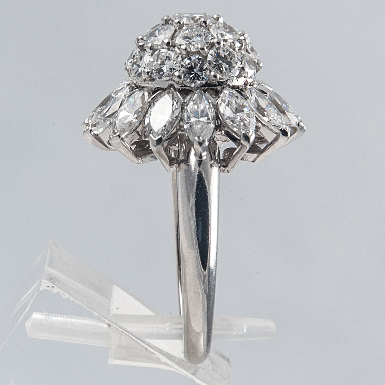 Women's Diamond Platinum Star Cluster Ring For Sale