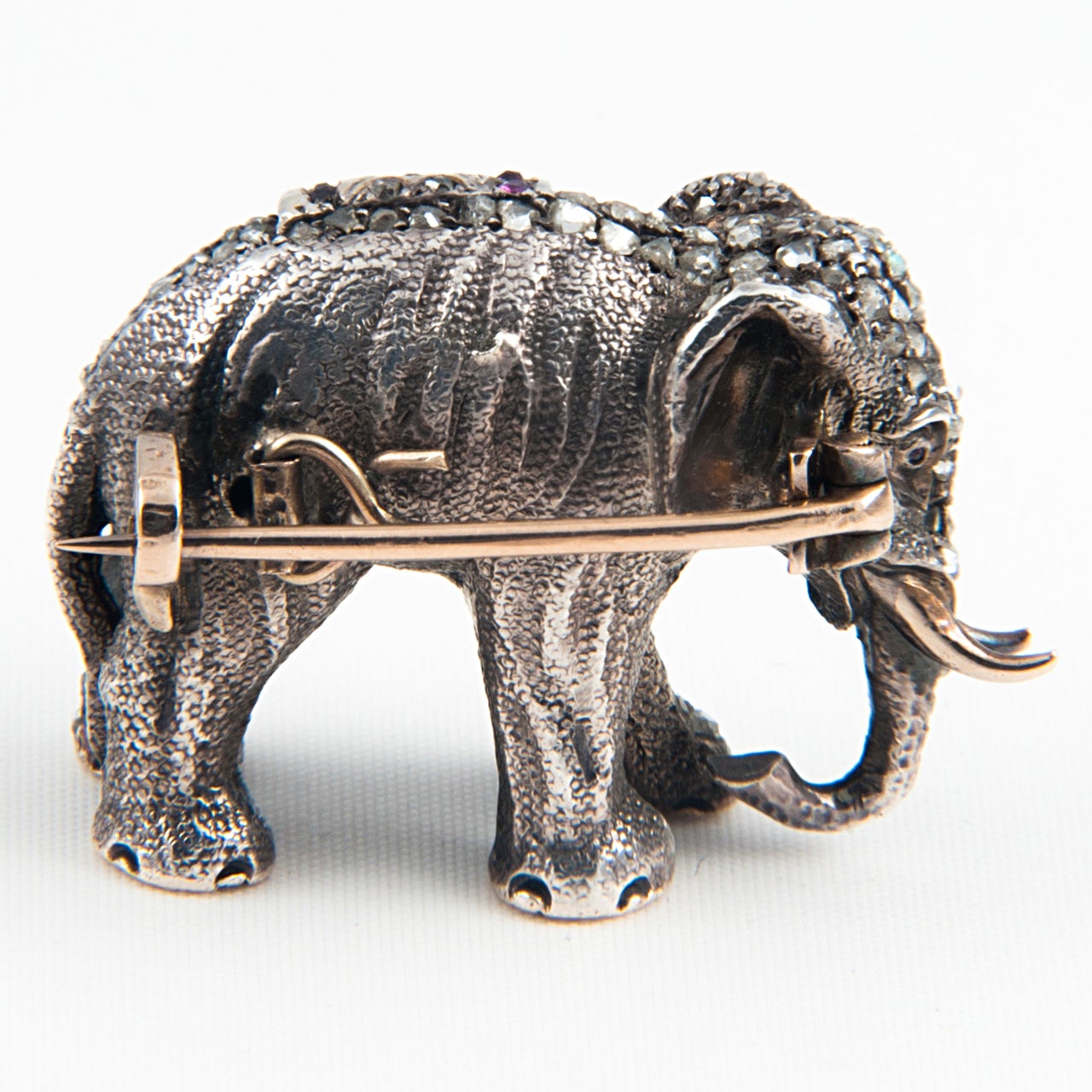 Elephant  Pin 1