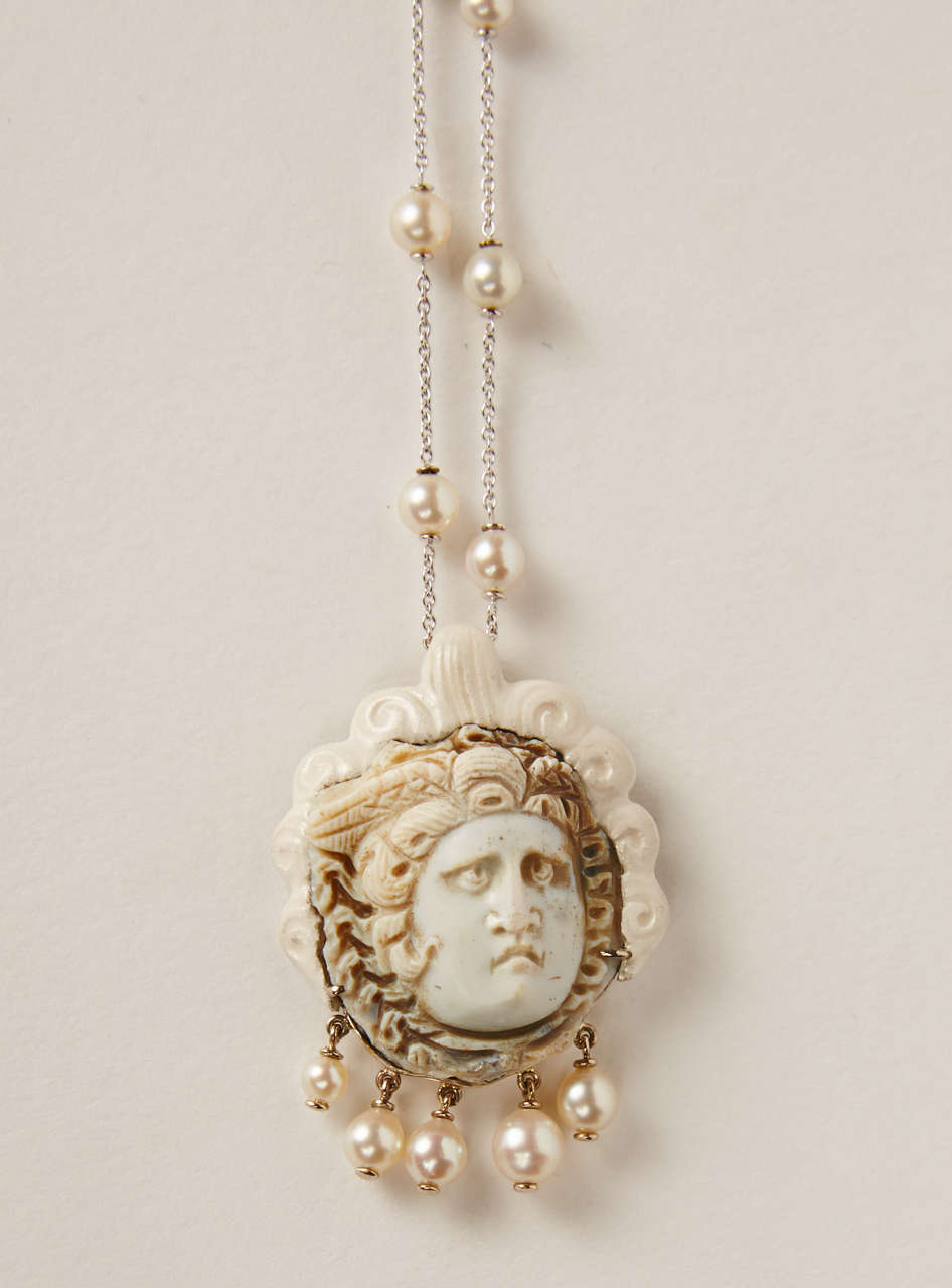 Roman Medusa Cameo Necklace For Sale 2
