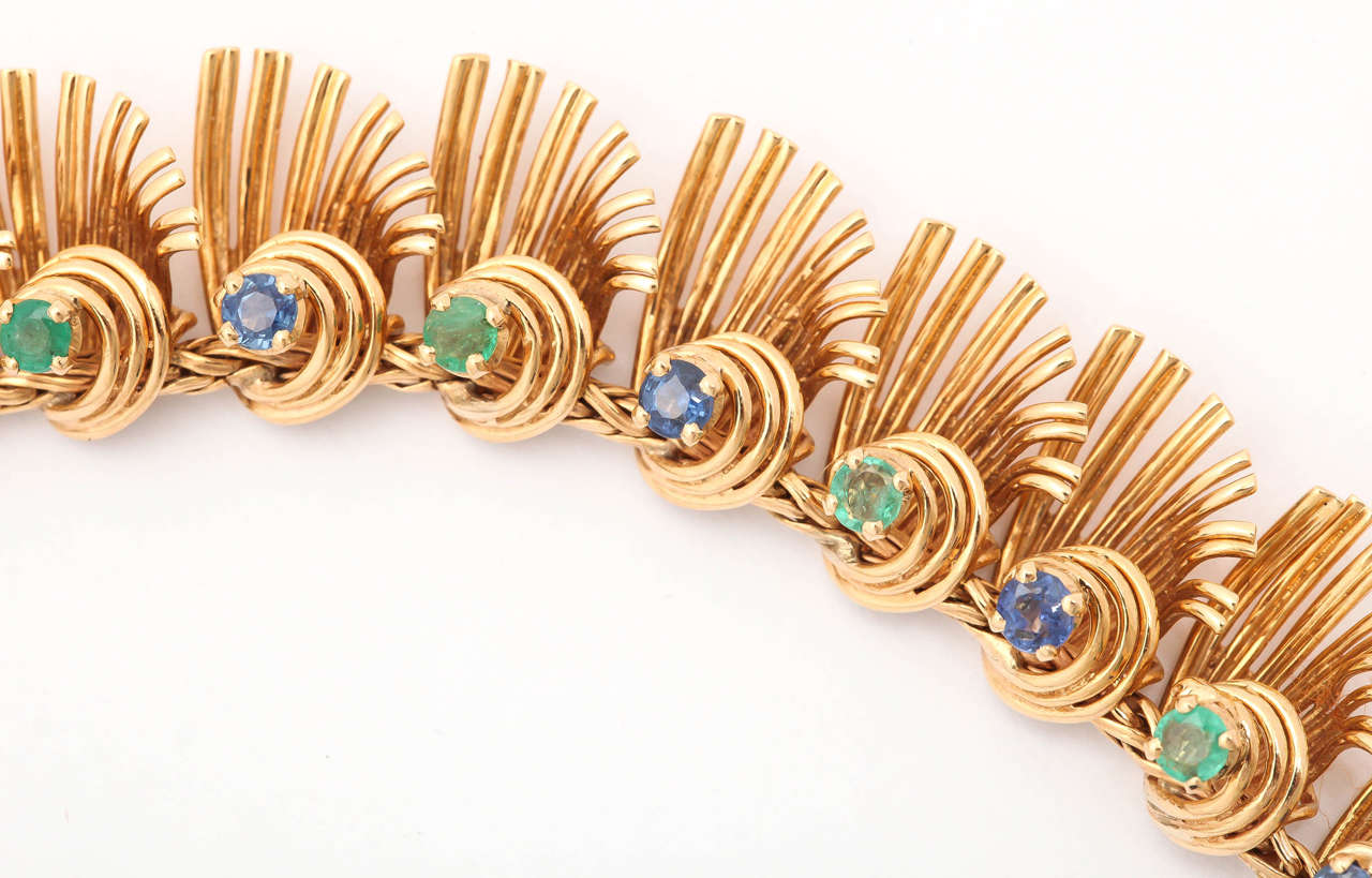 1940s French Sapphire Emerald Gold Link Necklace For Sale 1