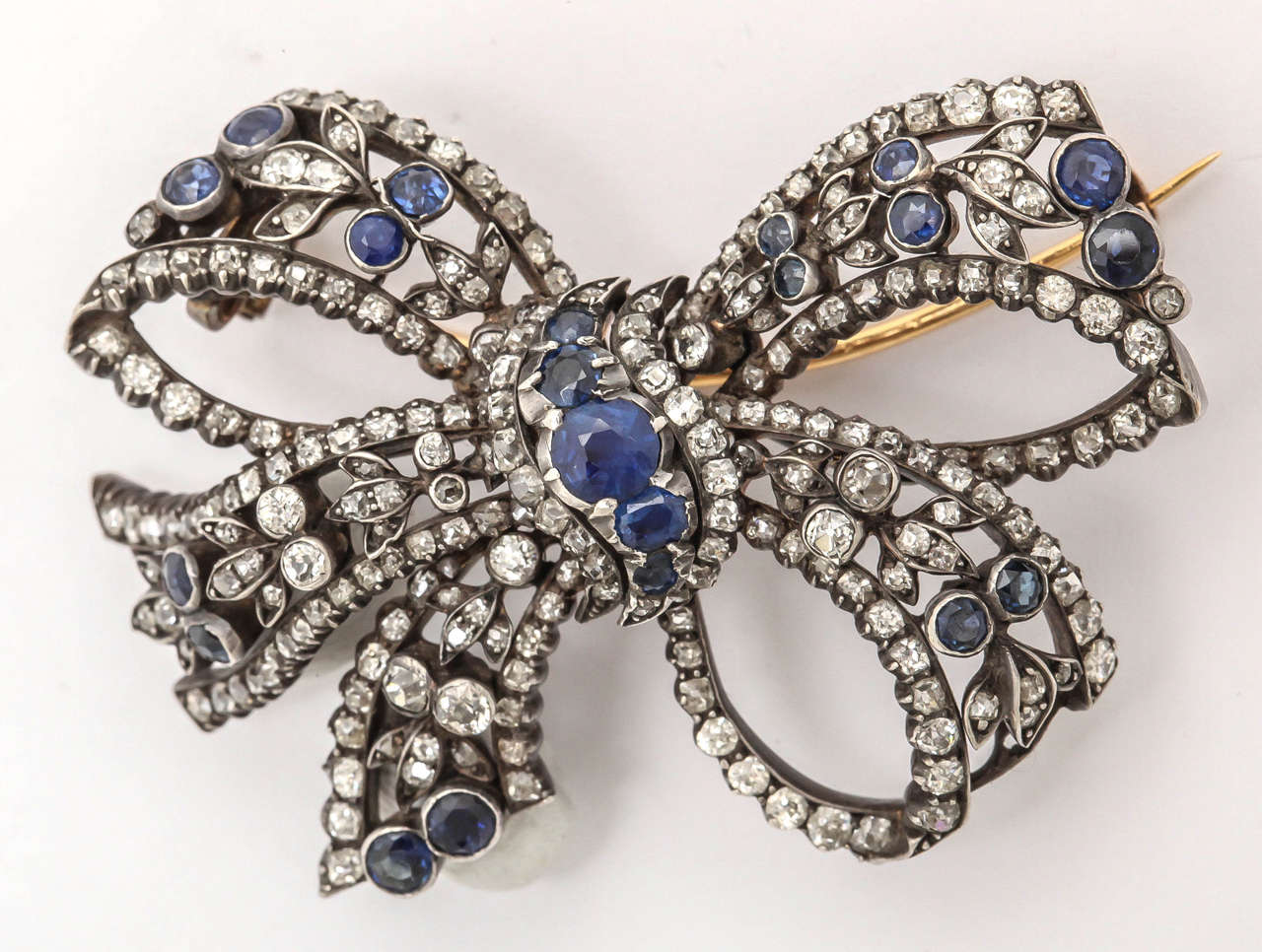 19th Century Diamond Sapphire  Bow Pin In Excellent Condition For Sale In New York, NY