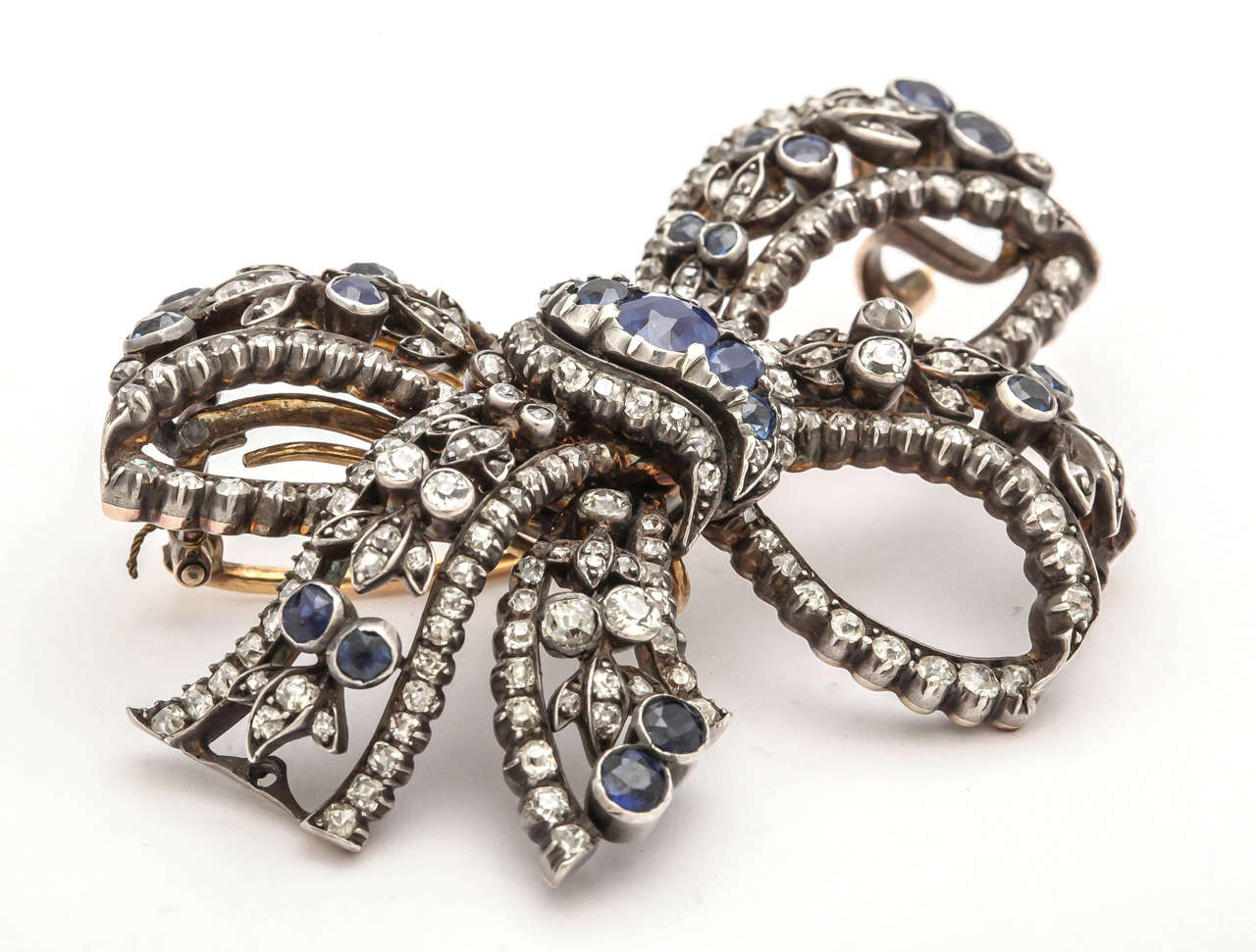 19th Century Diamond Sapphire  Bow Pin For Sale 1