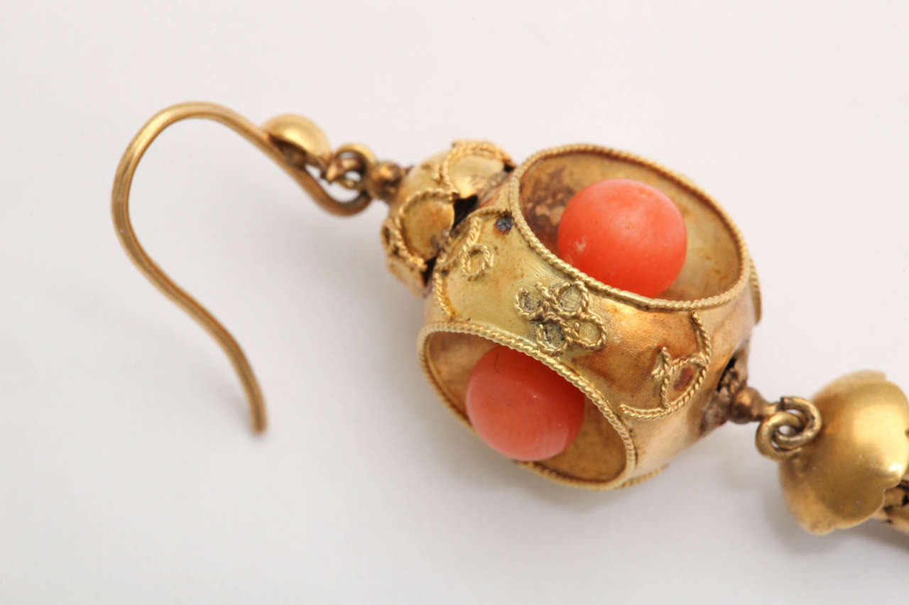 Women's Victorian Coral 18k Gold Tassel Earrings, circa 1870 For Sale