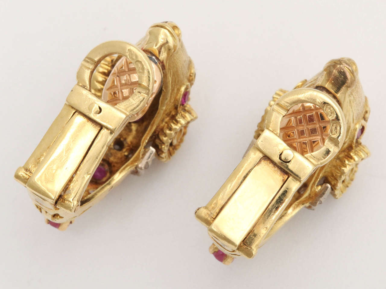 Greek Ruby Diamond Gold Ram's Head Earrings, 20th century In Good Condition In St. Catharines, ON