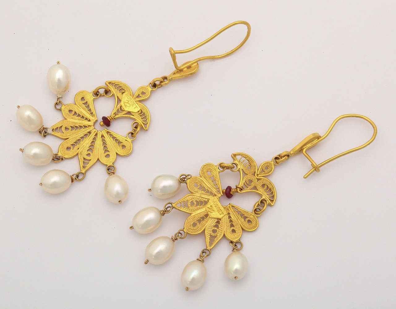 Women's Classical High Carat Gold Dangle Earrings For Sale
