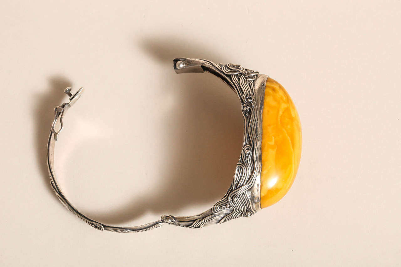 Austrian Art Nouveau Cabochon Amber Silver Bangle Bracelet 3