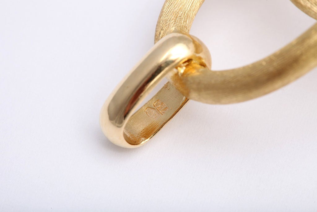 Elegant Brushed Gold Chain Link Bracelet 4