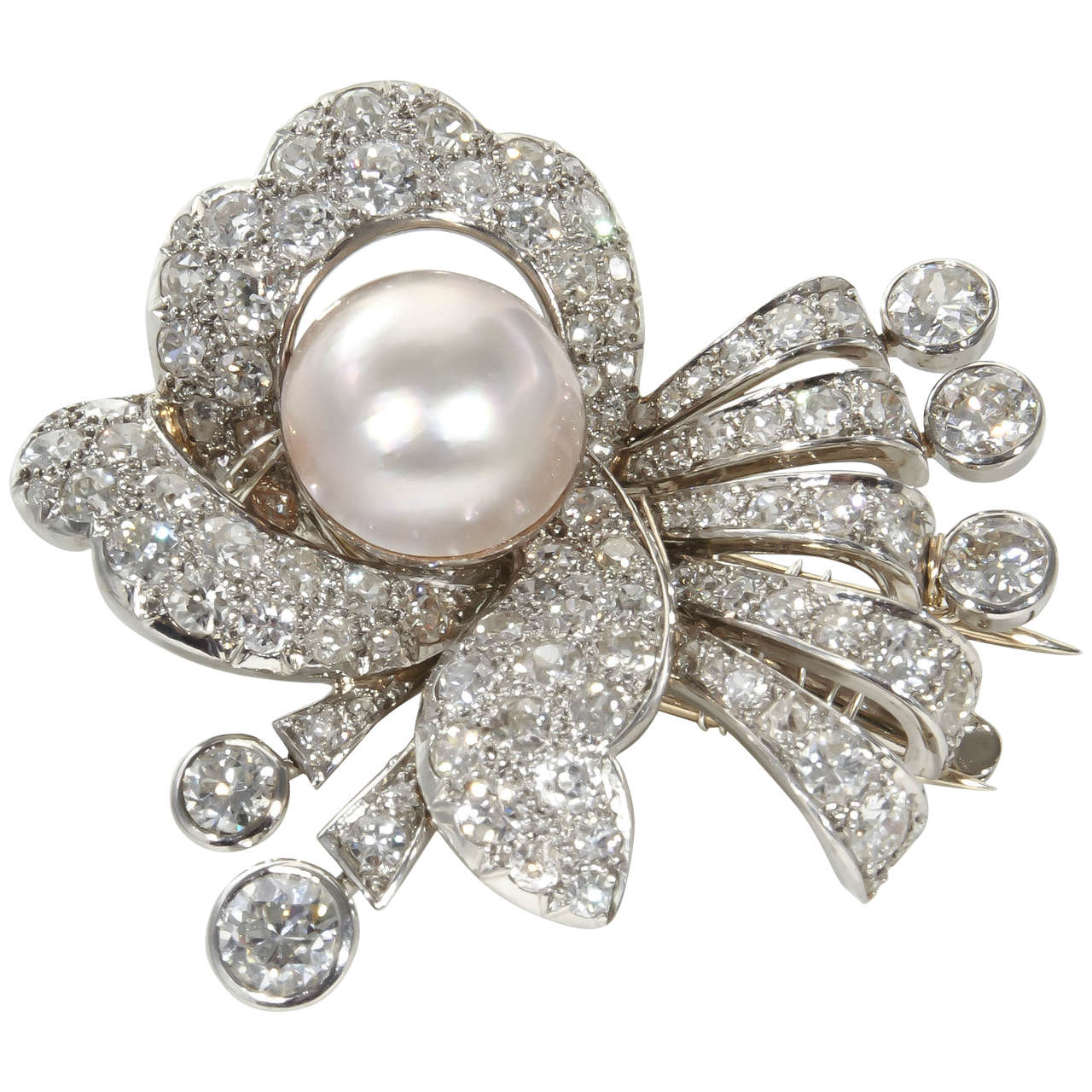 Pièce de cheveux ou broche en platine avec perles et diamants, années 1930