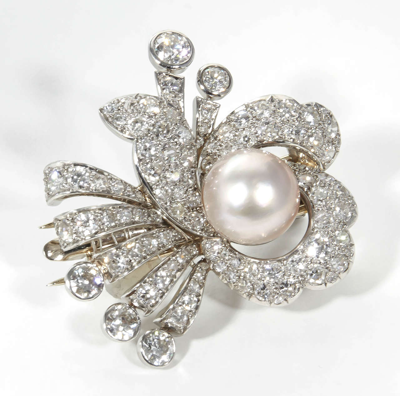 1930s Pearl Diamond Platinum Hair Piece or Brooch For Sale at 1stDibs