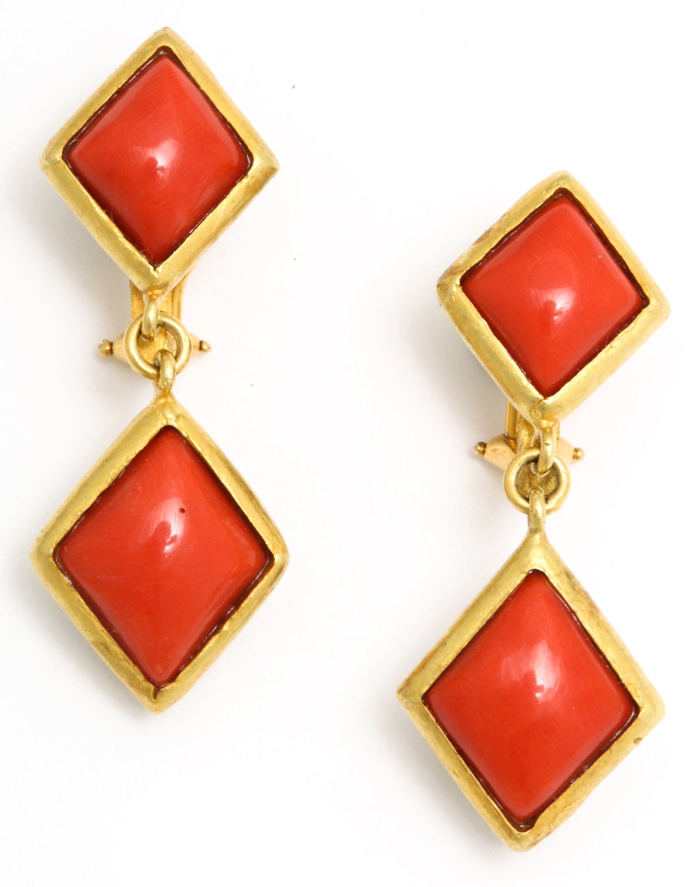 High quality coral 18kt yellow gold drop pendant earrings with clip on backs corals perfectly matched