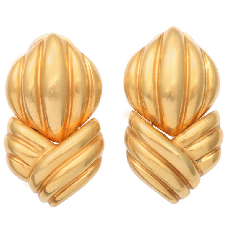 Gold Earrings by Zolotas