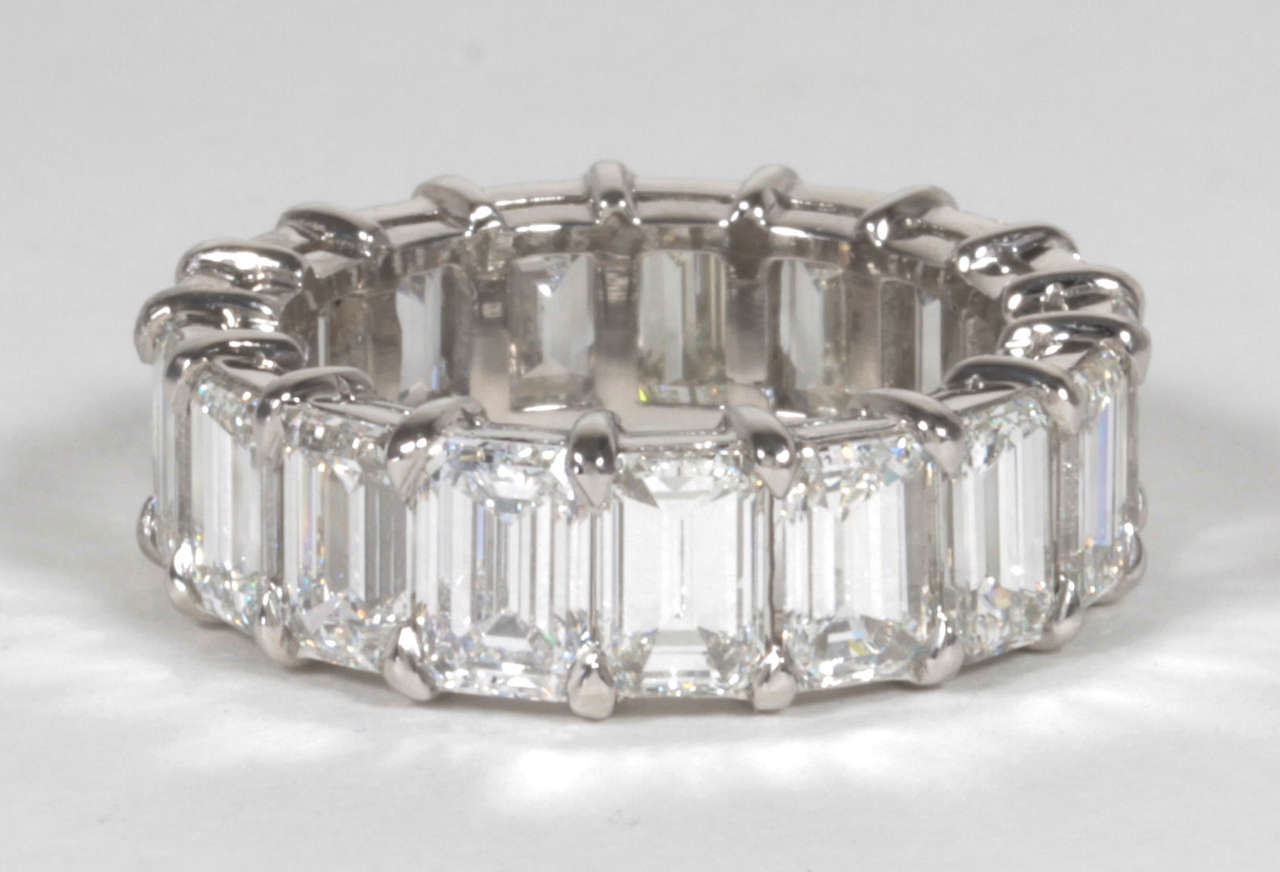 10 Carat Emerald Cut Eternity Band Set in Platinum For Sale at 1stDibs | 10  carat eternity band, 10 carat diamond eternity band, 10 ct eternity band