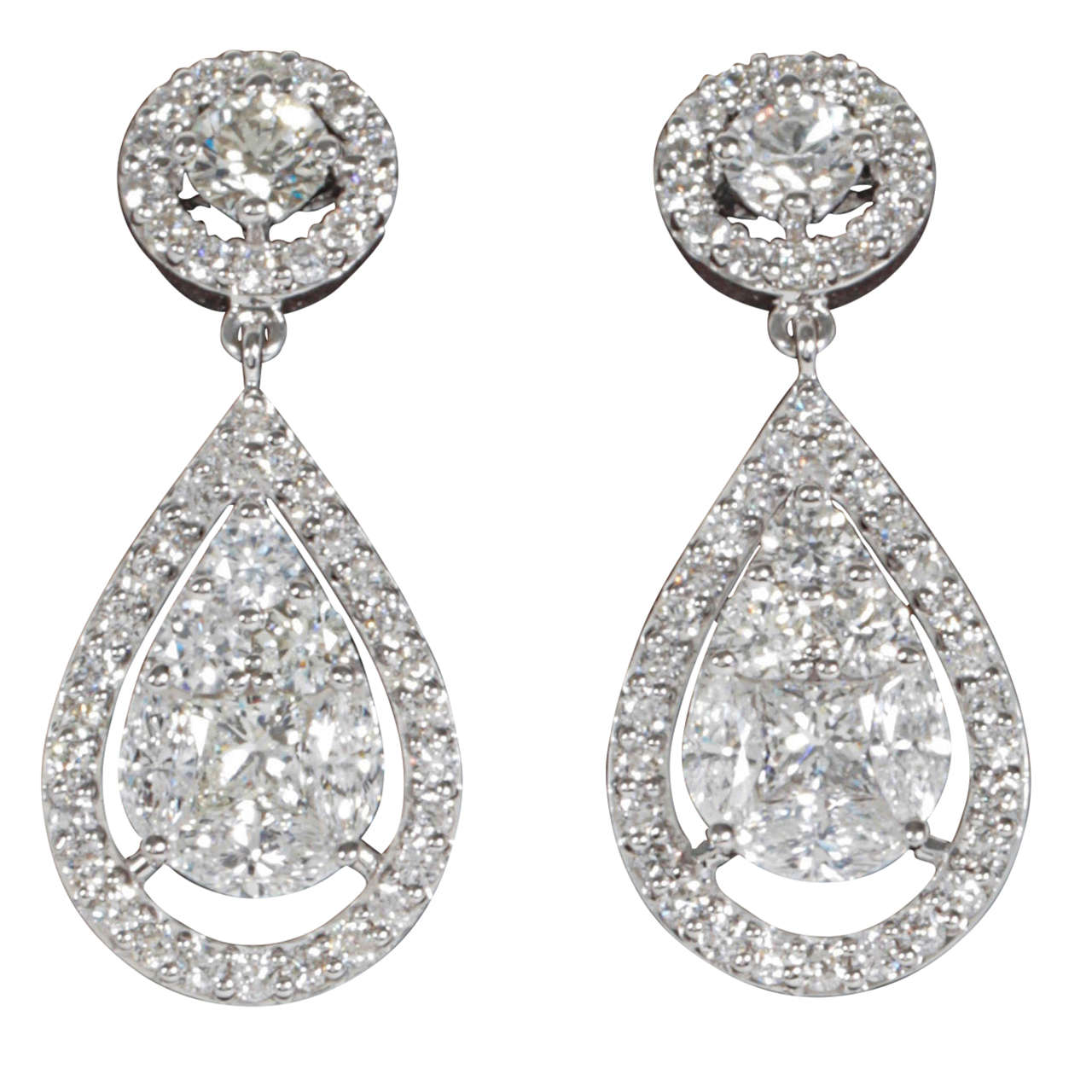 Diamant-Ohrringe mit Illusion-Verzierung im Angebot