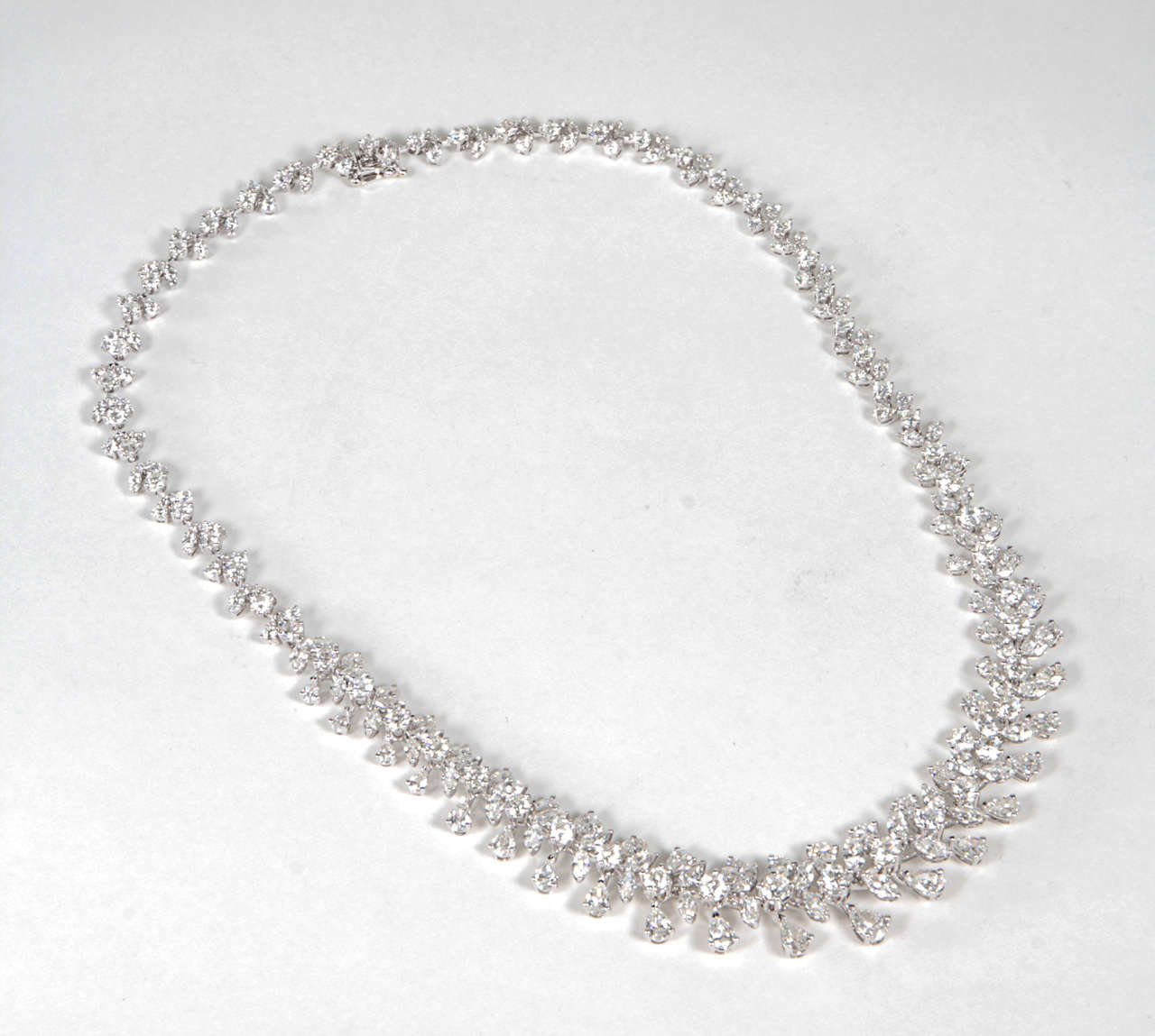 harry winston wreath necklace