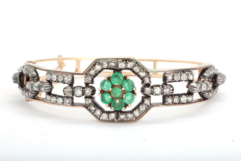 Women's Emerald & Diamond Bangle Bracelet