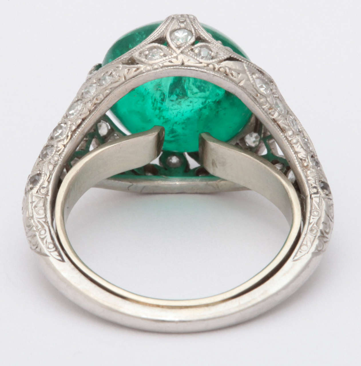 Edwardian Cabochon Emerald Ring In Excellent Condition In New York, NY