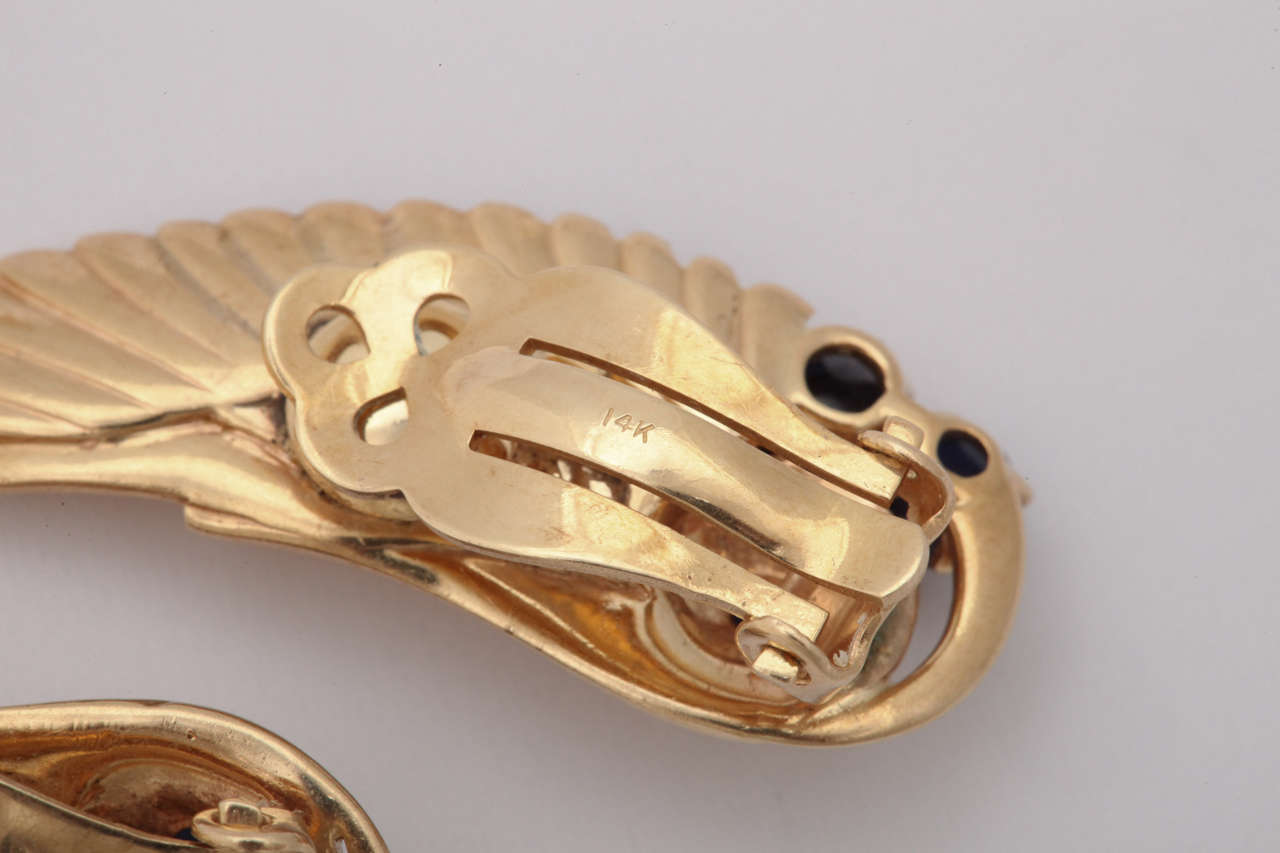 Retro Retro-Ohrringe mit Engelsflügeln aus Saphir in Gold Damen im Angebot