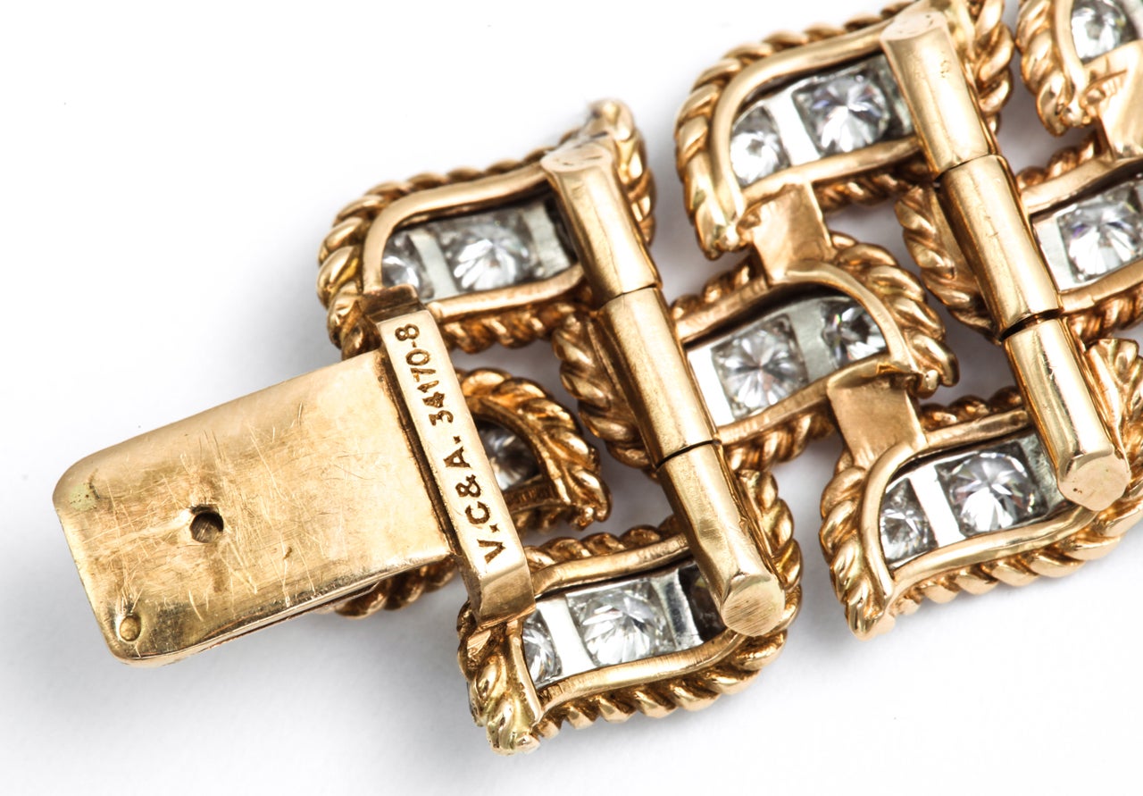Van Cleef & Arpels Platinum Gold Diamond Three Row Link Bracelet For Sale 2