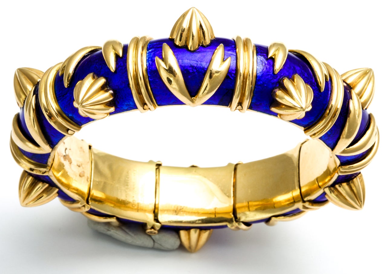 TIFFANY SCHLUMBERGER 18K Yellow Gold Blue Enamel Spiked Bangle Bracelet. Signed 