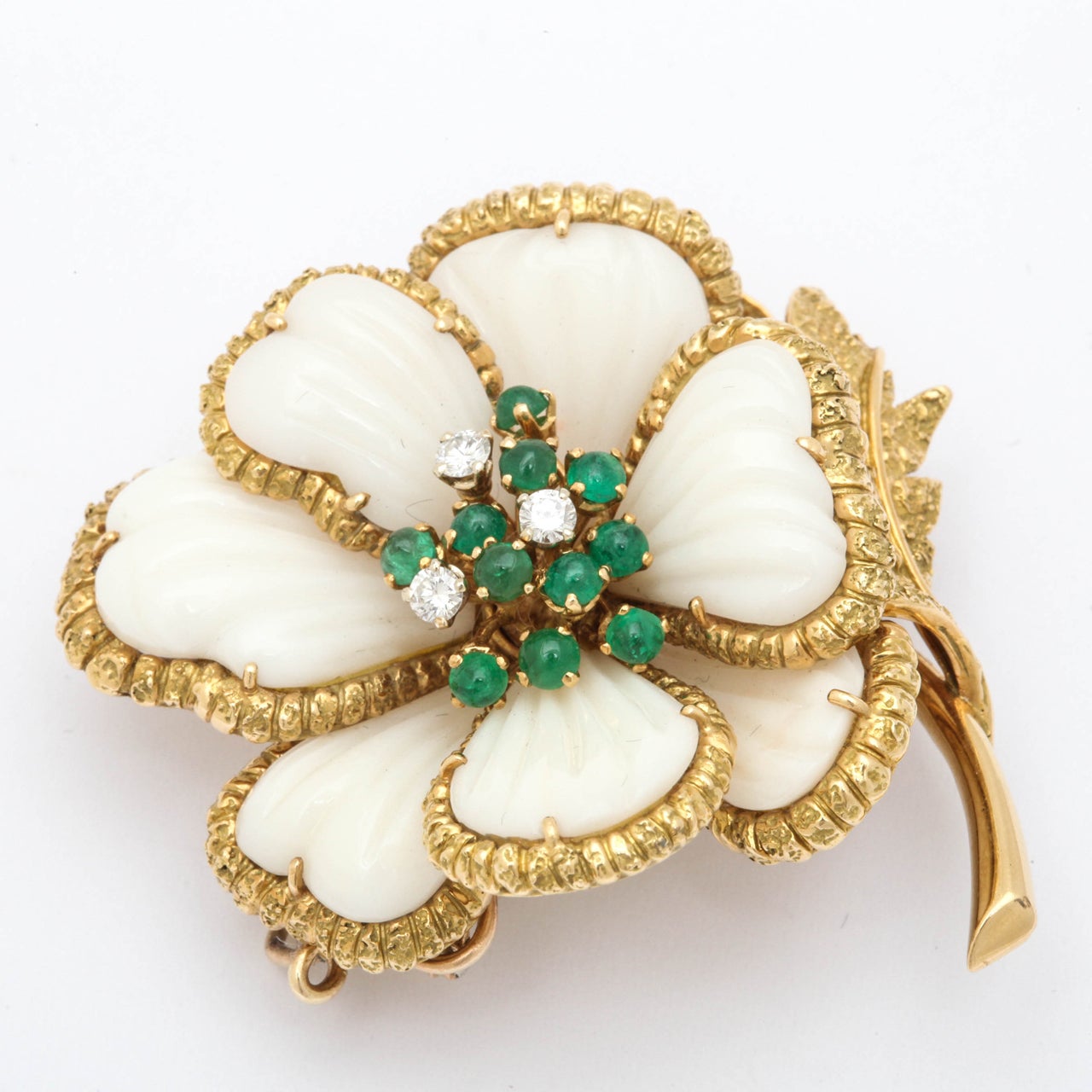 Women's Van Cleef & Arpels, White Coral and Emerald Flower Brooch For Sale