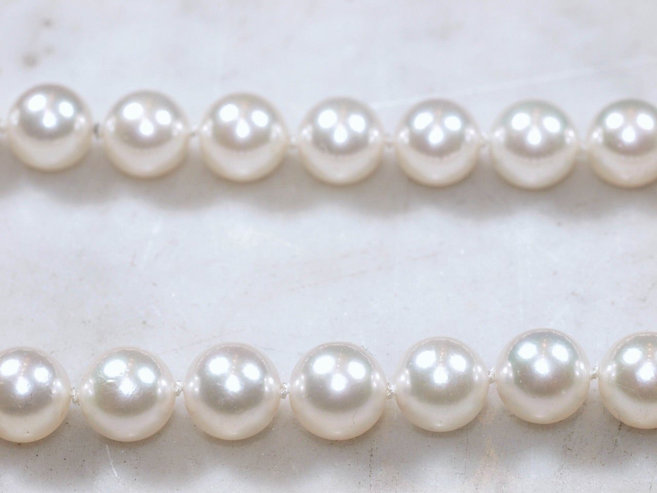 pearl necklace with diamond clasp