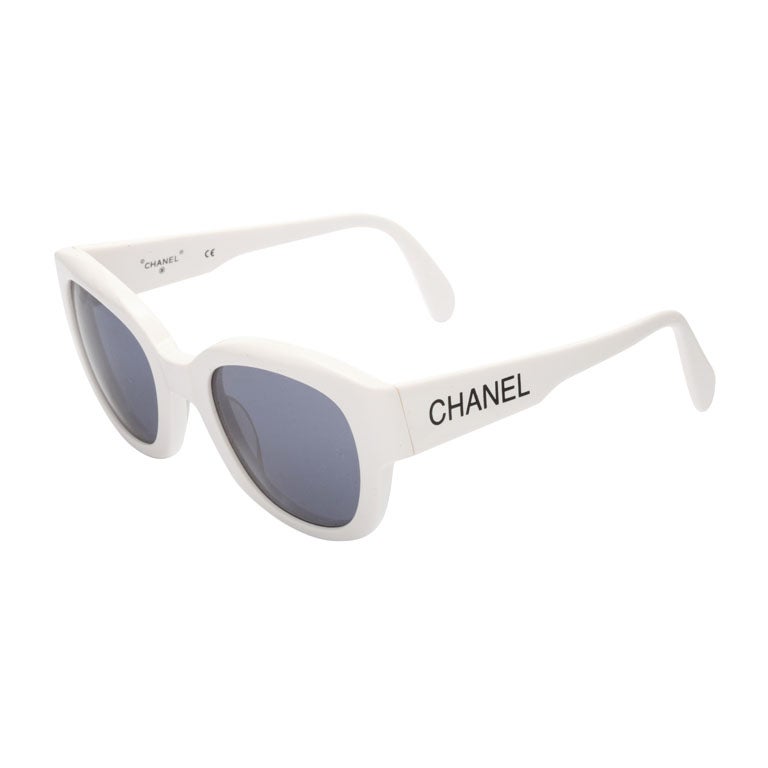 CHANEL WHITE LOGO WAYFARER SUNGLASSES at 1stDibs  white wayfarer sunglasses,  chanel white sunglasses 2013