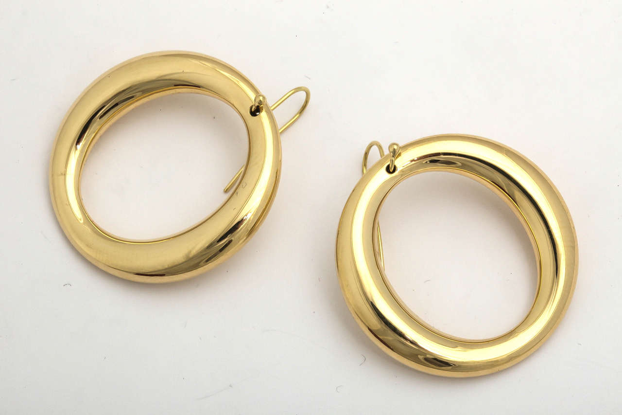 Women's 1990s Elsa Peretti for Tiffany & Co. Large High Polished Gold Hoop Earrings
