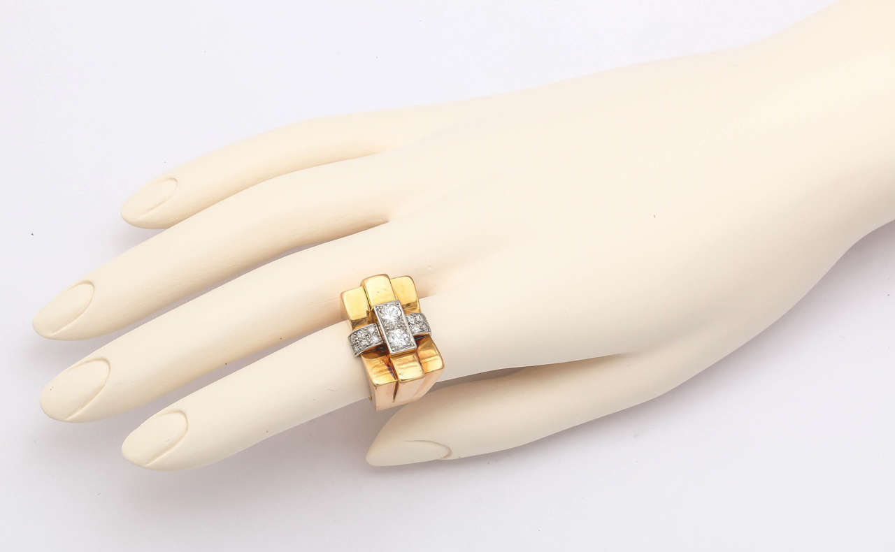 Women's 1940s French Diamond 18k Gold Bridge Ring