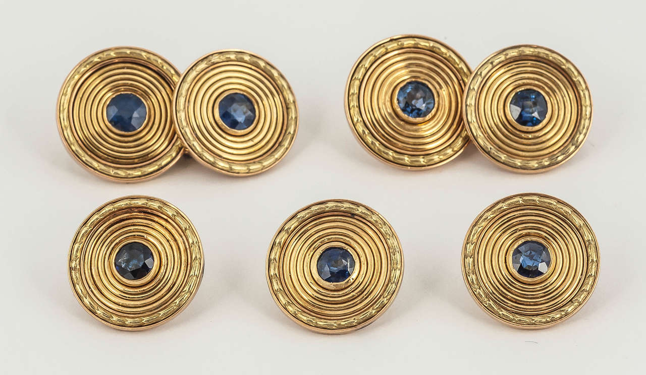 1950s Sapphire Two Colour Gold Cufflinks In Excellent Condition For Sale In London, GB