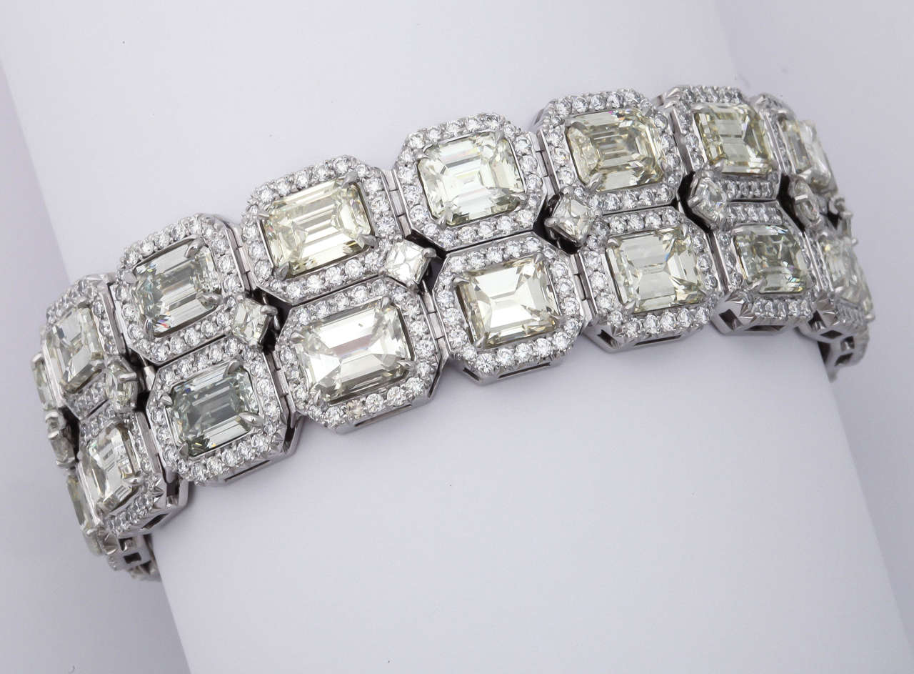 Diana M. Platinum diamond bracelet featuring 50cts of emerald cut diamonds In New Condition For Sale In New York, NY