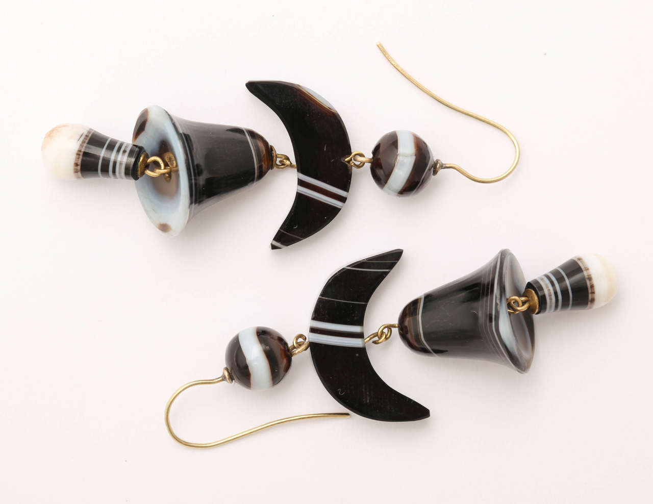 Women's Victorian Striped Agate Bell Earrings