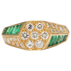 Emerald Diamond Criss Cross Cluster Ring