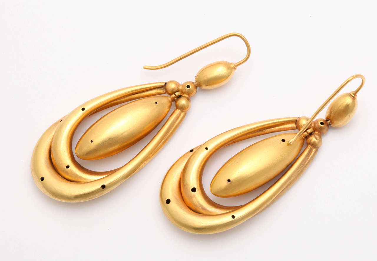 Women's Hoops of Gold Victorian Chandelier Earrings For Sale