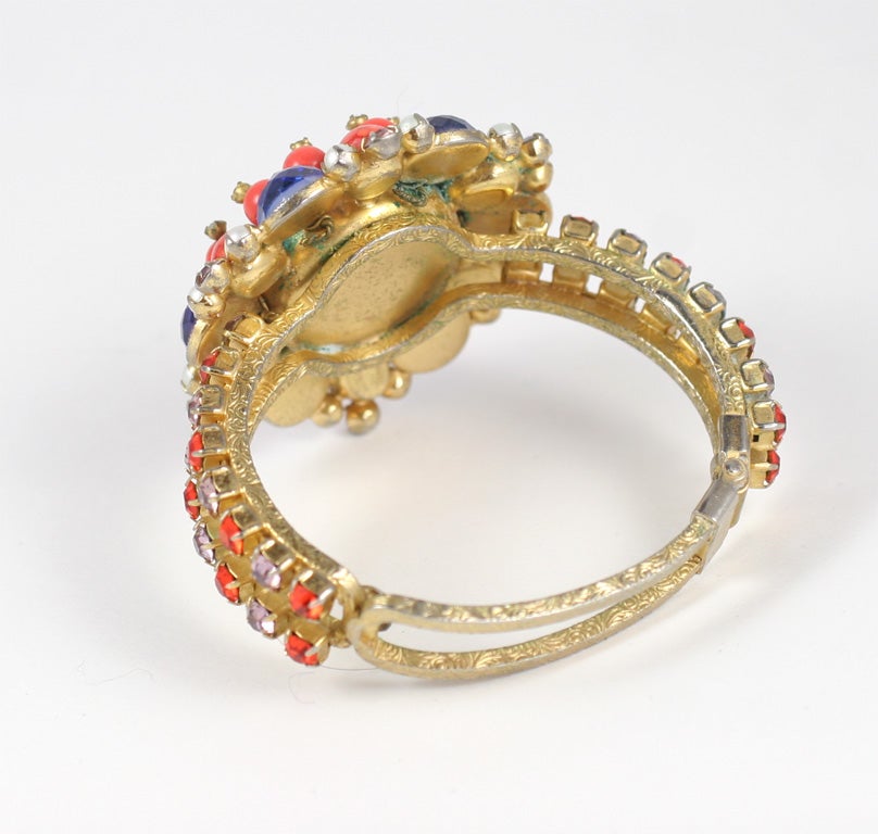 Bracciale a morsetto con strass a forma di faro In condizioni buone in vendita a Stamford, CT