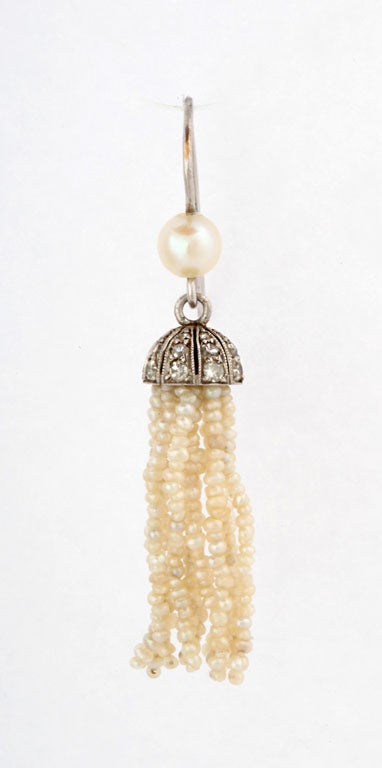 Women's Pearl Fringe Earrings.